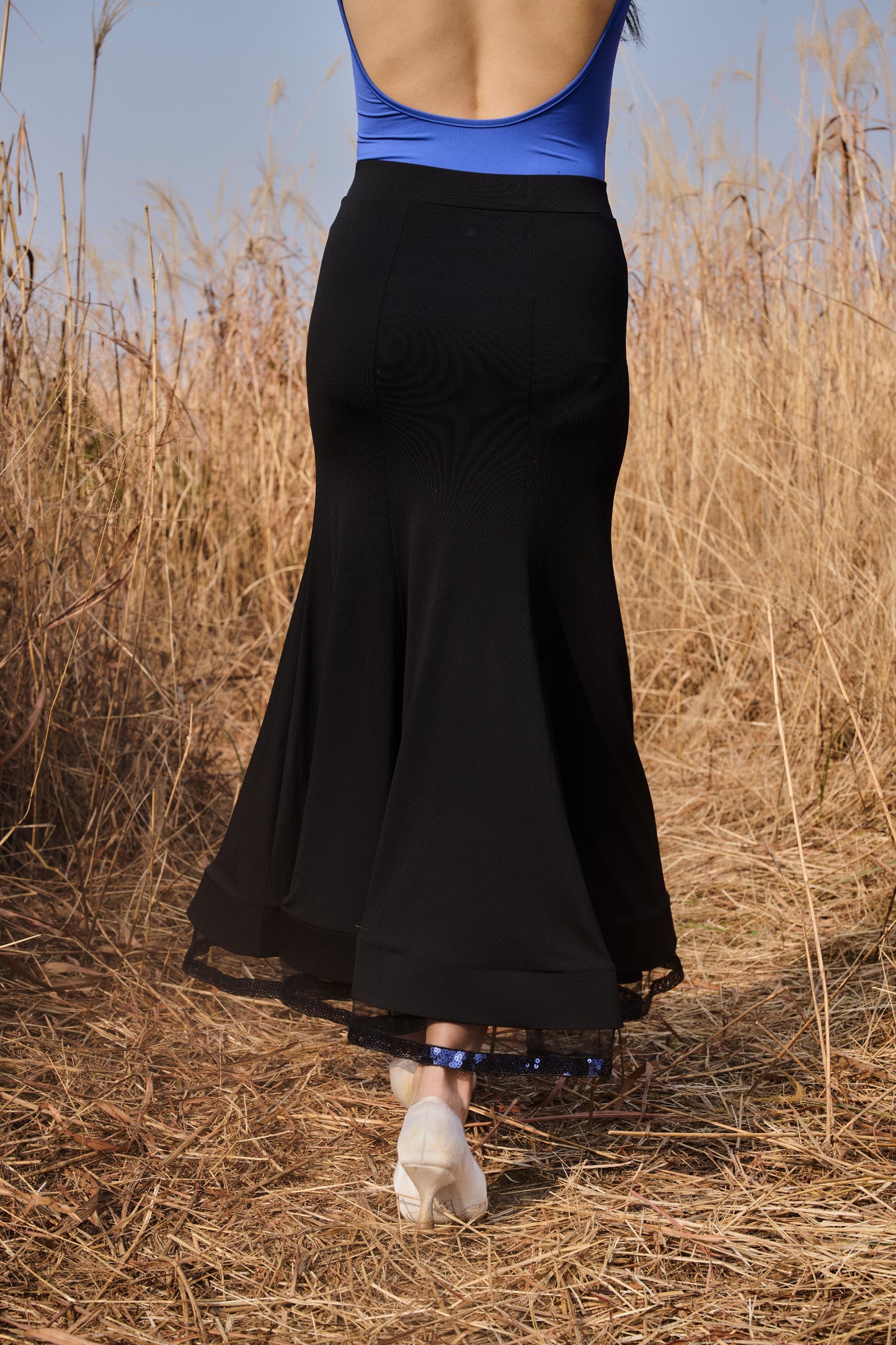 【Racing toward the Windblown Field of Wheat】 PRODUCT:F009
