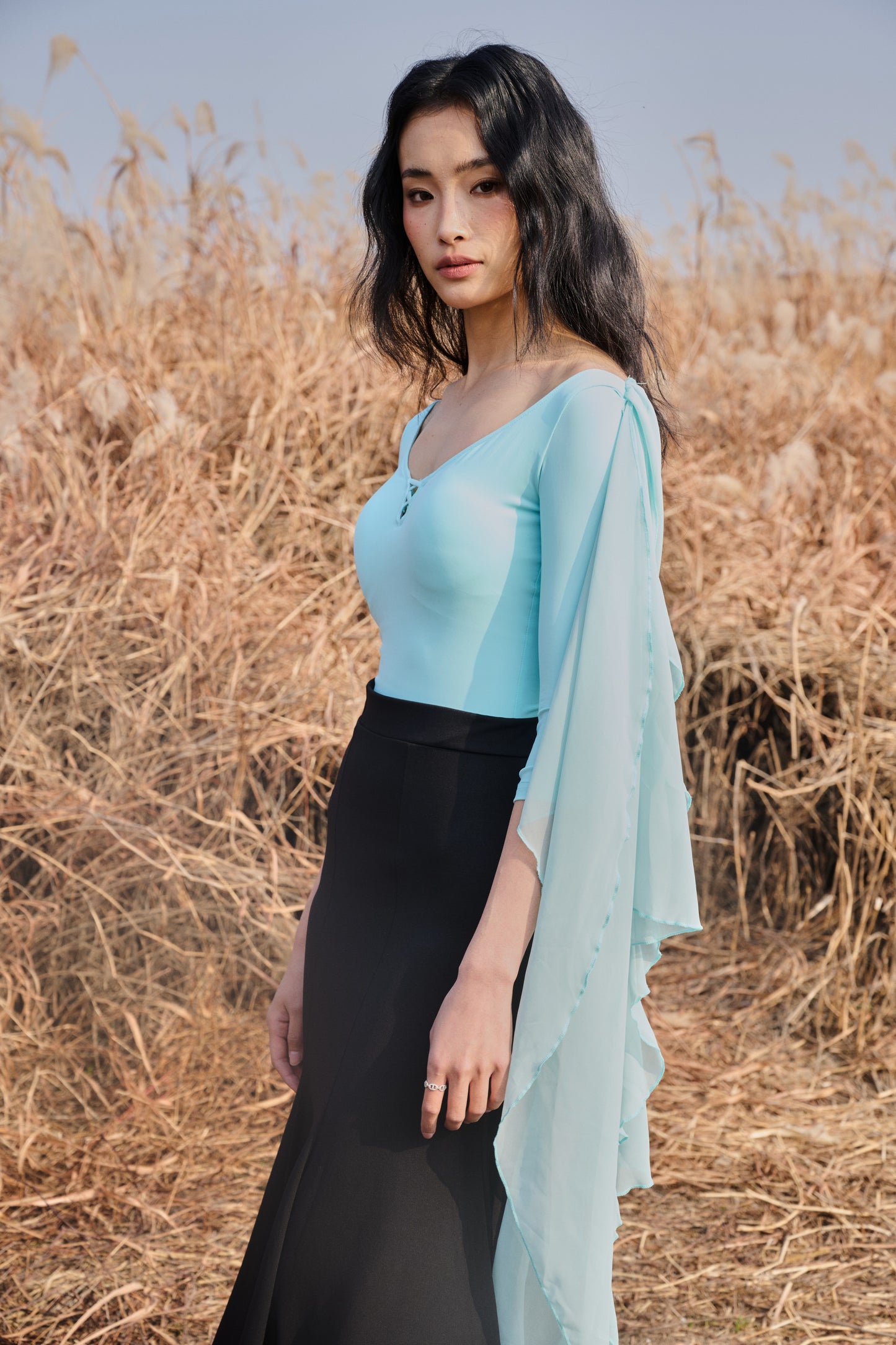 【Racing toward the Windblown Field of Wheat】 PRODUCT：F006
