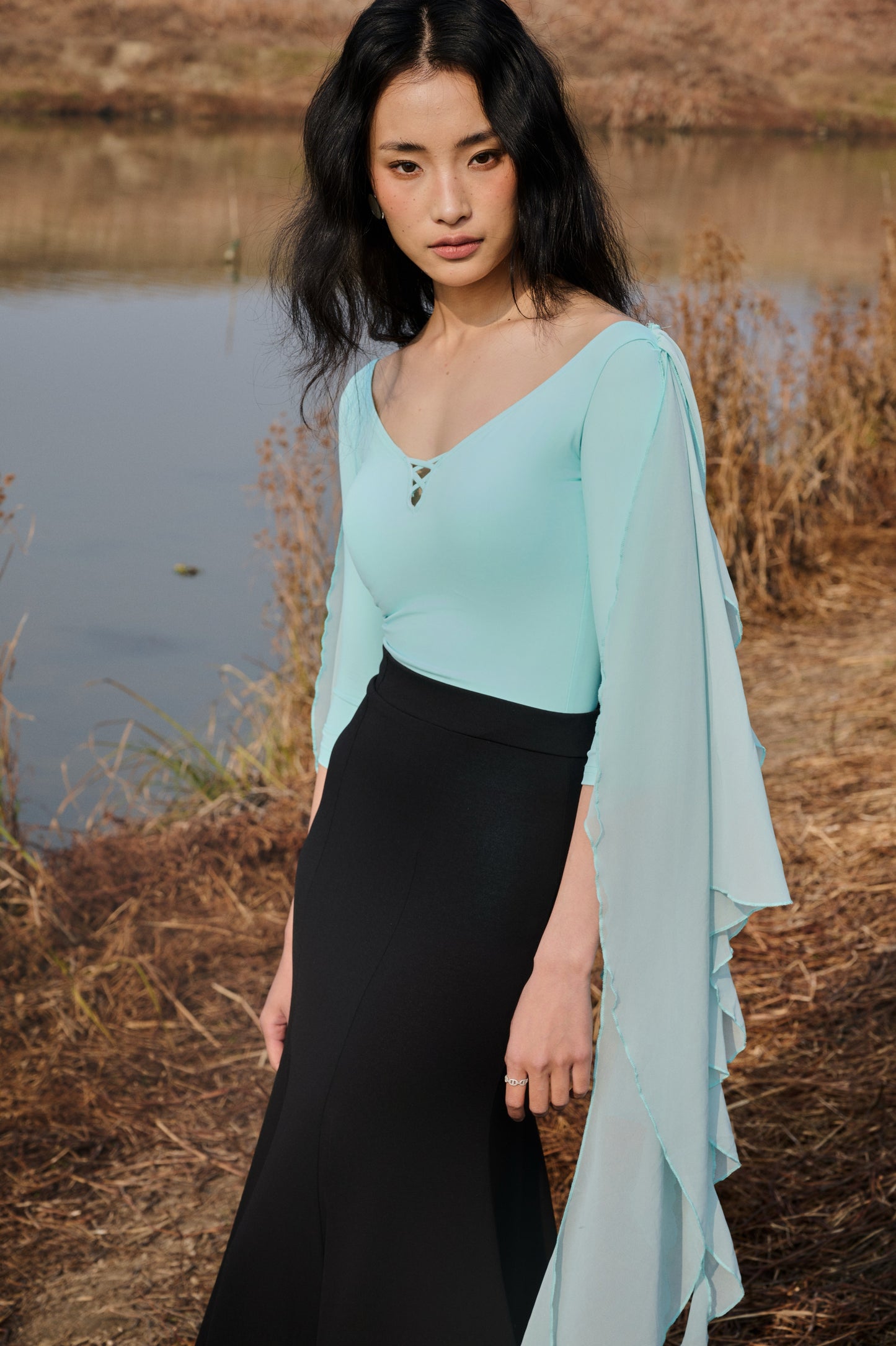 【Racing toward the Windblown Field of Wheat】 PRODUCT：F006