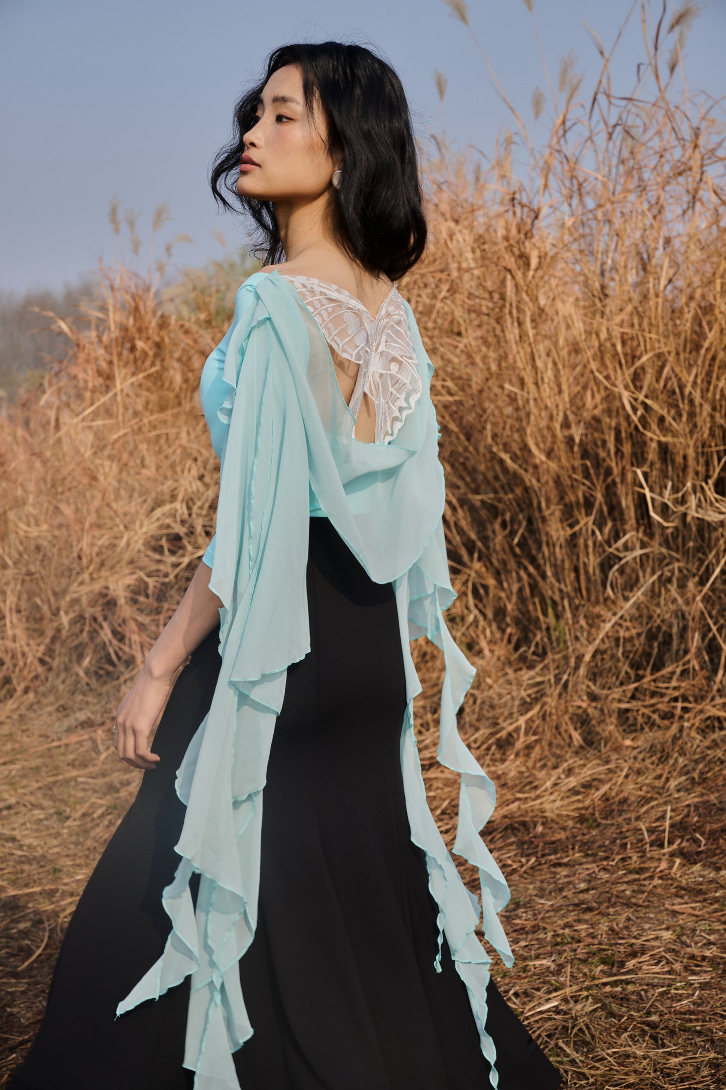 【Racing toward the Windblown Field of Wheat】 PRODUCT：F006