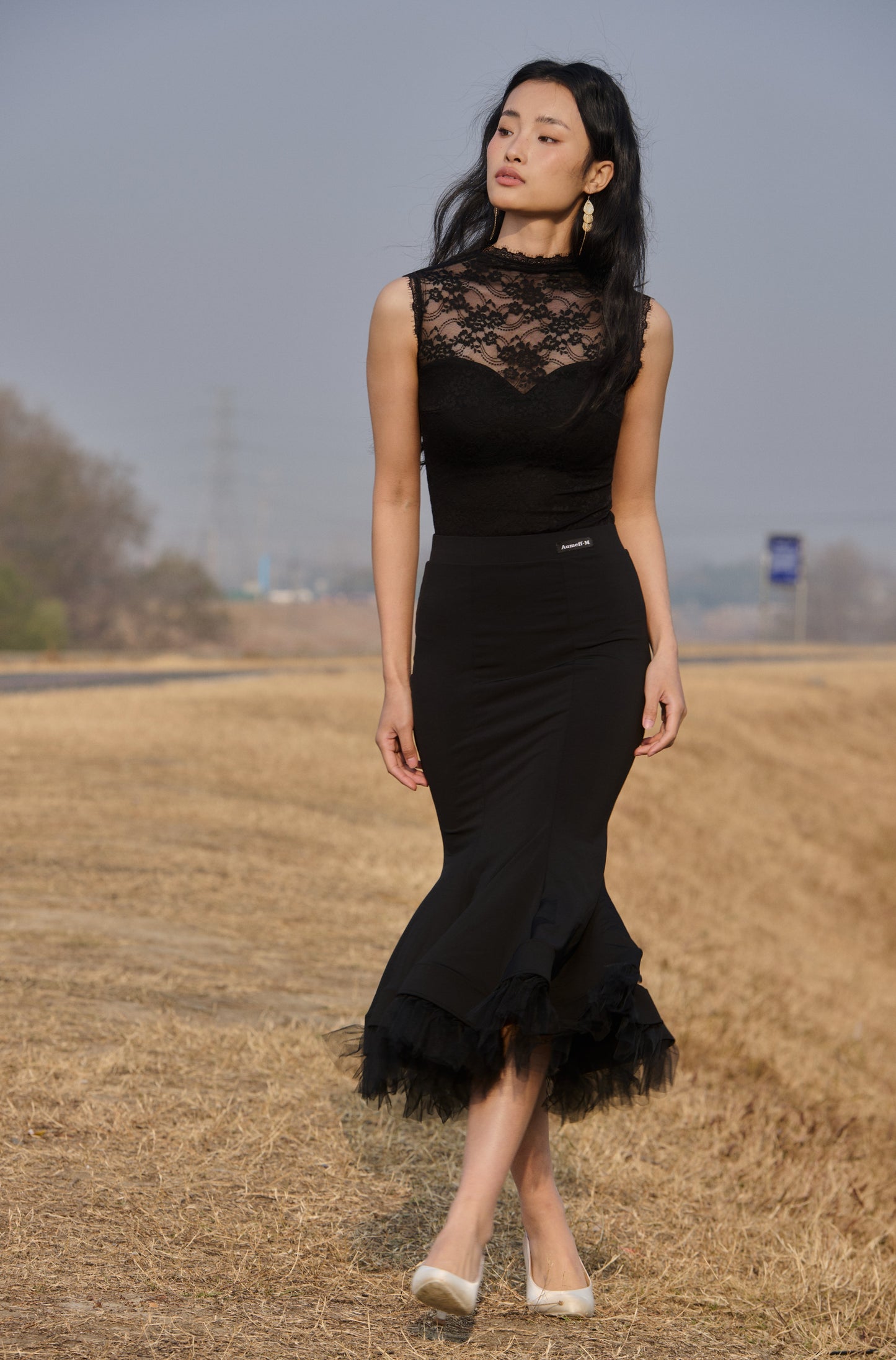 【Racing toward the Windblown Field of Wheat】 PRODUCT：F008